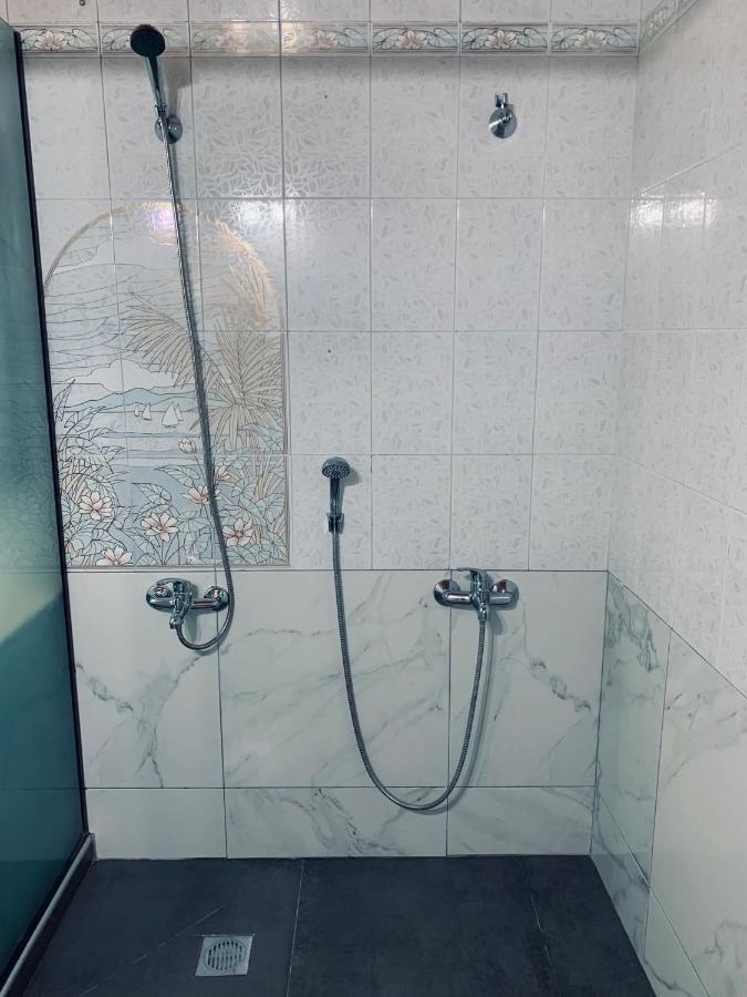 Nadia'S Beach House 佩弗卡里 外观 照片