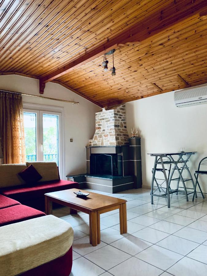 Nadia'S Beach House 佩弗卡里 外观 照片