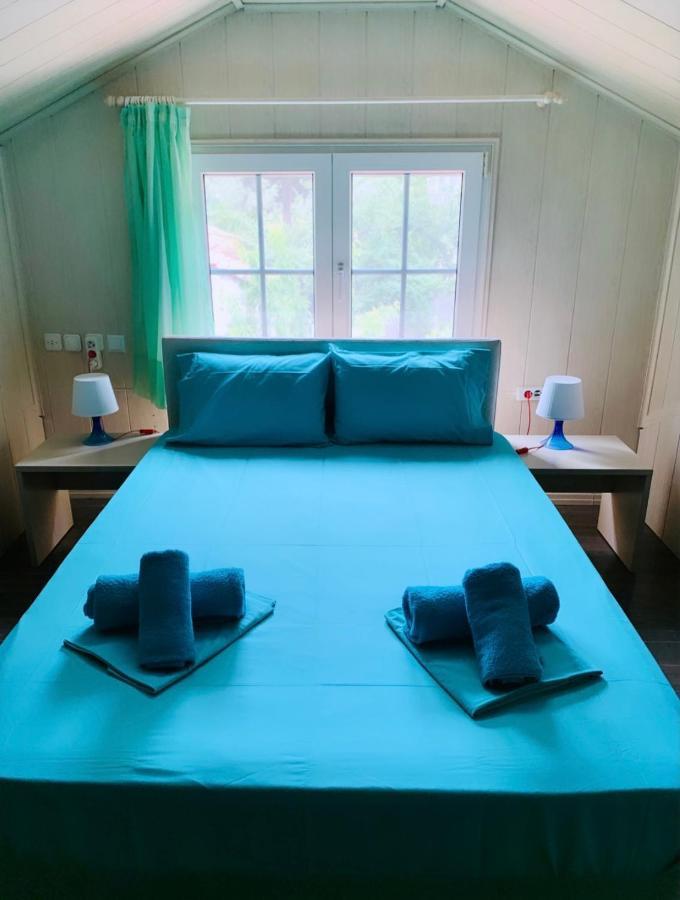 Nadia'S Beach House 佩弗卡里 外观 照片
